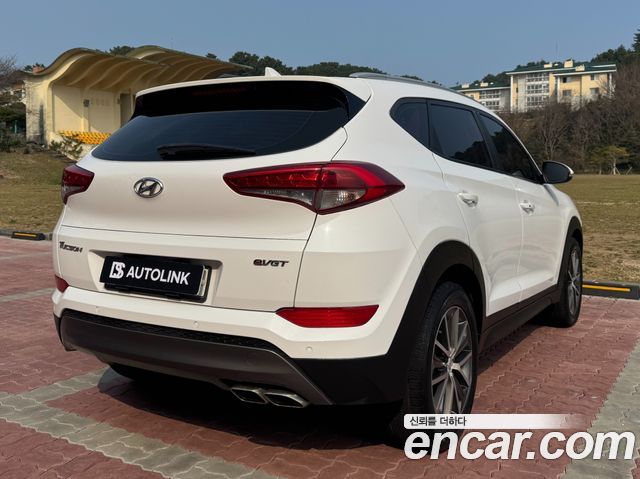 Hyundai Tucson 2016 — photo 2