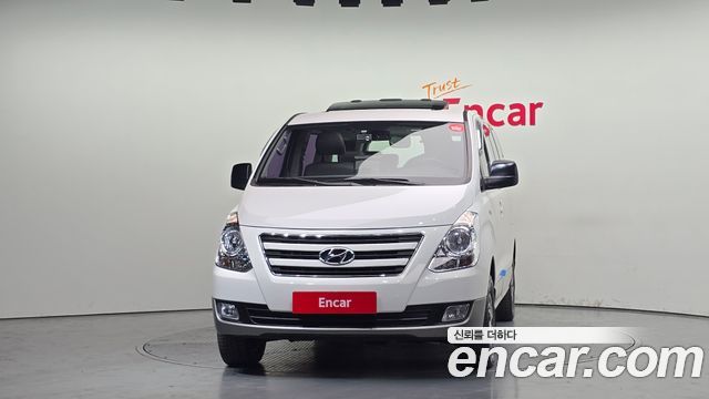Hyundai Starex 2016 — photo 3