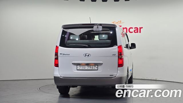 Hyundai Starex 2016 — photo 4