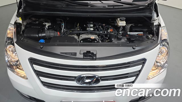 Hyundai Starex 2016 — photo 6