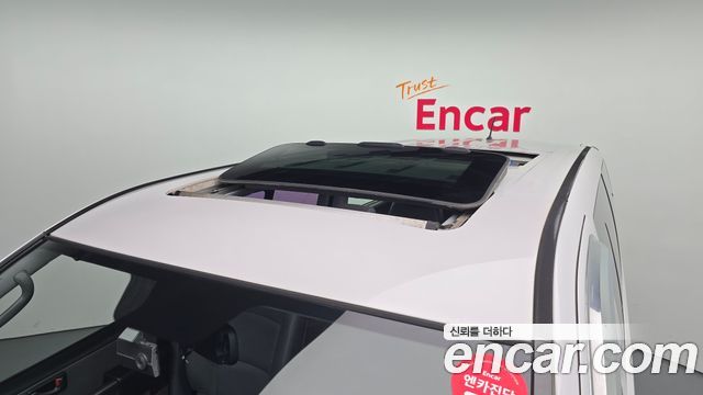 Hyundai Starex 2016 — photo 20