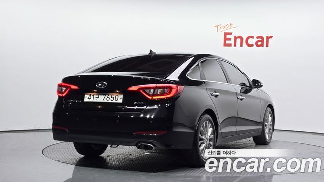 Hyundai Sonata 2015 — photo 2