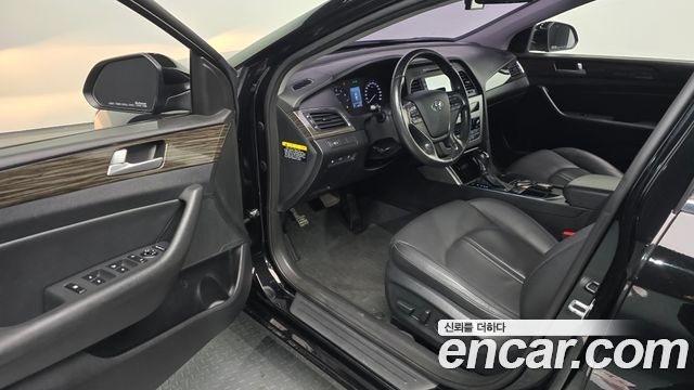 Hyundai Sonata 2015 — photo 11
