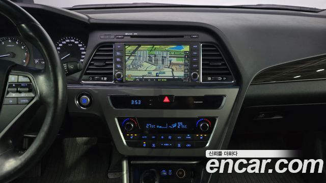 Hyundai Sonata 2015 — photo 15