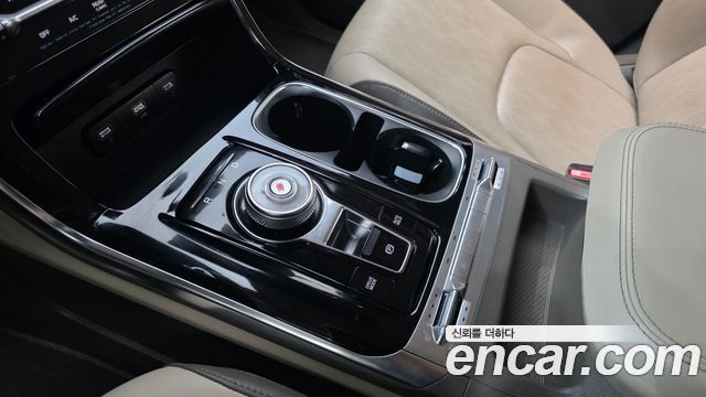 Kia Canival 2021 — photo 9