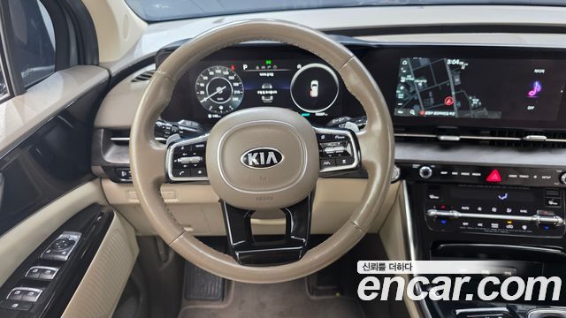 Kia Canival 2021 — photo 13