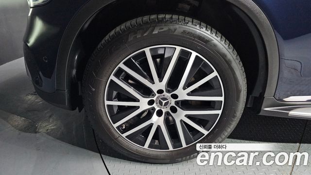 Mercedes-Benz GLC-Class 2021 — photo 5