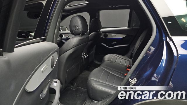 Mercedes-Benz GLC-Class 2021 — photo 12