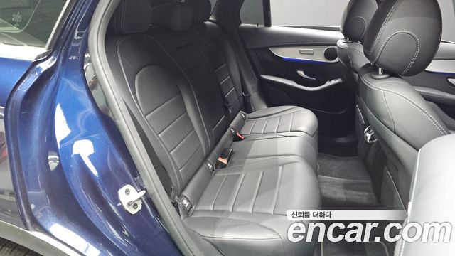 Mercedes-Benz GLC-Class 2021 — photo 13