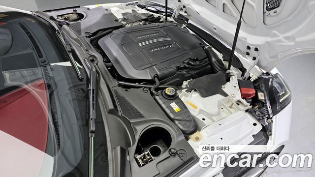 Jaguar F-TYPE 2016 — photo 6