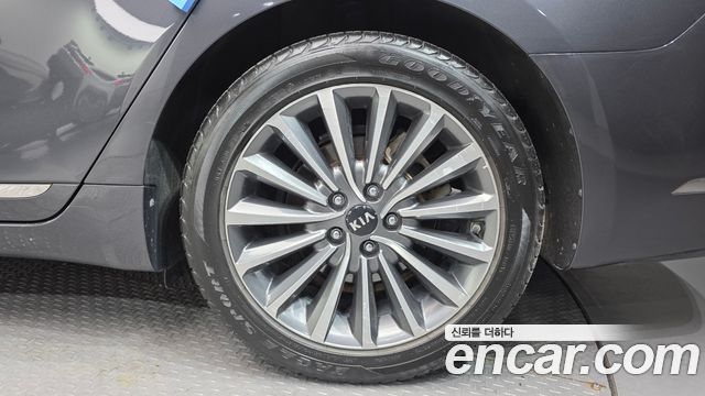 Kia K7 2016 — photo 5