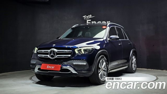 Mercedes-Benz GLE-Class 2022 — photo 1