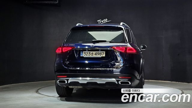 Mercedes-Benz GLE-Class 2022 — photo 4