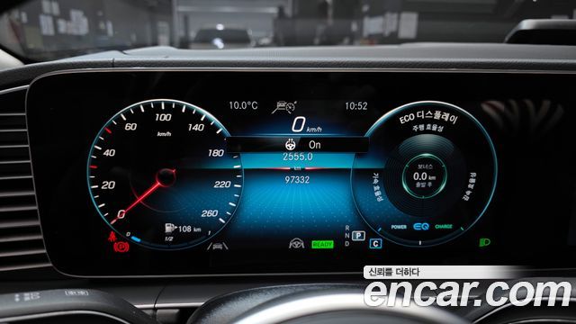 Mercedes-Benz GLE-Class 2022 — photo 8
