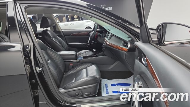 Kia K7 2016 — photo 10
