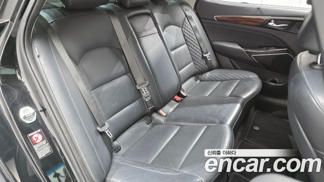 Kia K7 2016 — photo 12