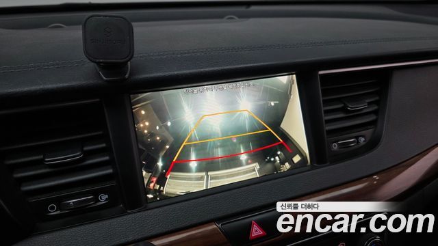 Kia K7 2016 — photo 15