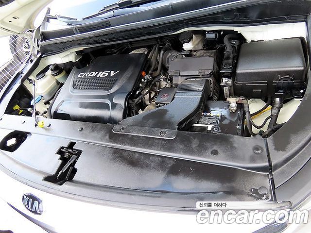 Kia Canival 2017 — photo 19