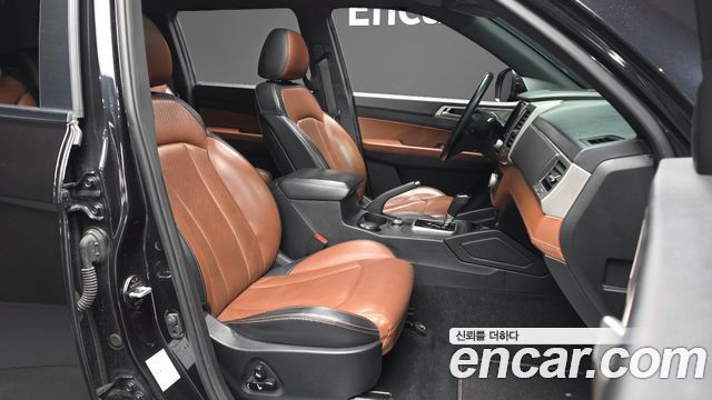 KG Mobility Rexton 2018 — photo 11