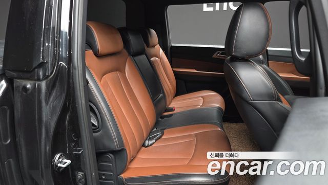 KG Mobility Rexton 2018 — photo 12