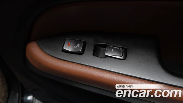 KG Mobility Rexton 2018 — photo 19