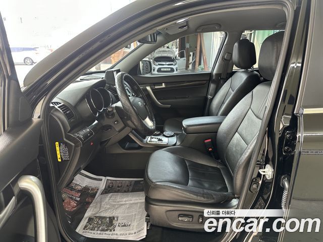 Kia Sorento 2012 — photo 7