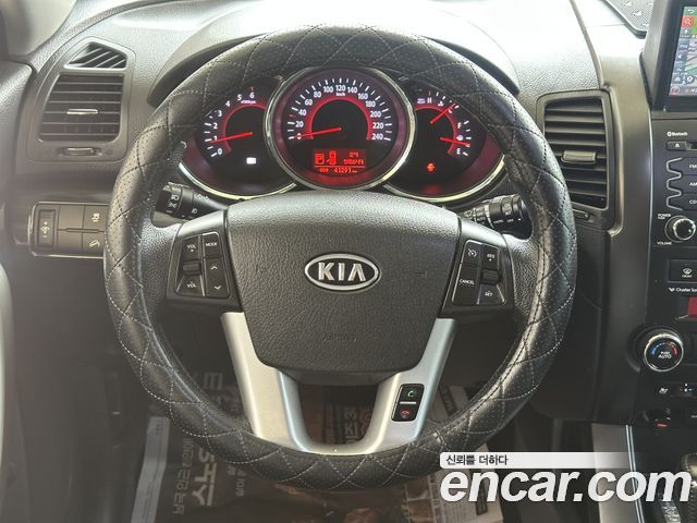 Kia Sorento 2012 — photo 10