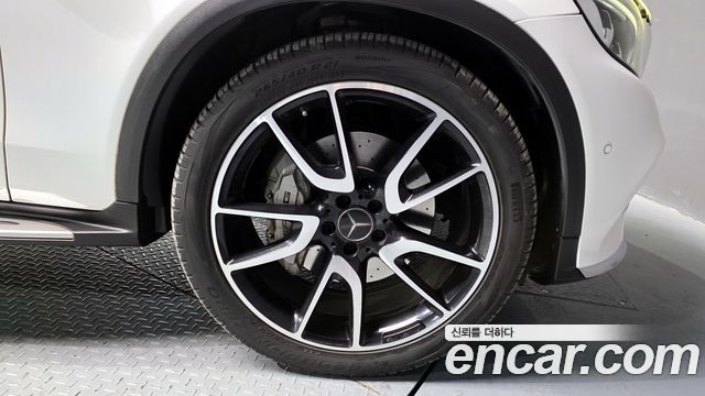 Mercedes-Benz GLC-Class 2017 — photo 5