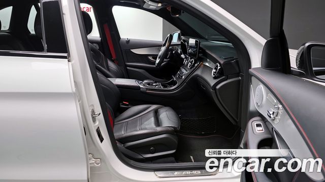 Mercedes-Benz GLC-Class 2017 — photo 11