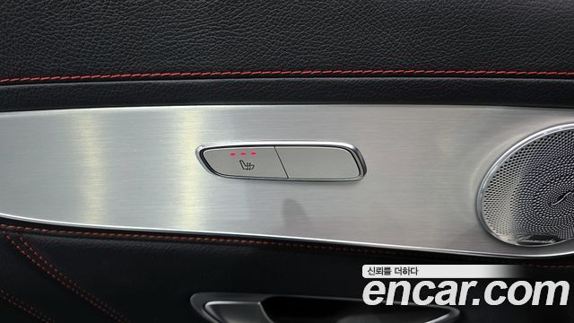 Mercedes-Benz GLC-Class 2017 — photo 19