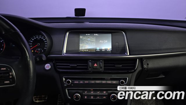 Kia K5 2016 — photo 15