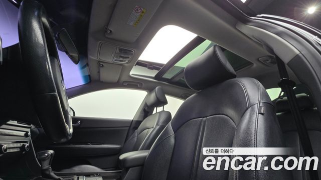 Kia K5 2016 — photo 20