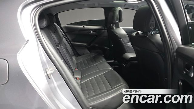 Peugeot 508 2016 — photo 12