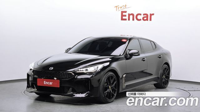 Kia Stinger 2018 — photo 1