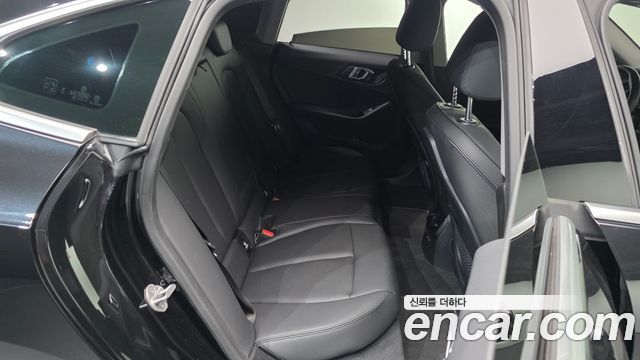 BMW 2-Series 2024 — photo 12