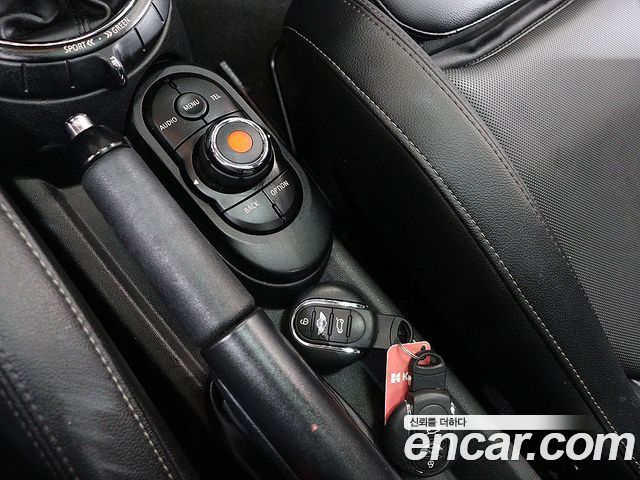 Mini Cooper 2015 — photo 11