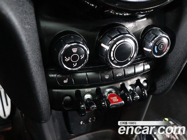 Mini Cooper 2015 — photo 12