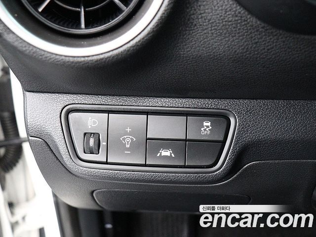 Kia K3 2021 — photo 13