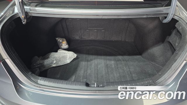 Hyundai AVANTE 2016 — photo 20