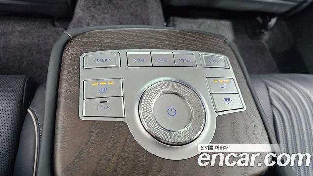 Genesis G80 2021 — photo 19