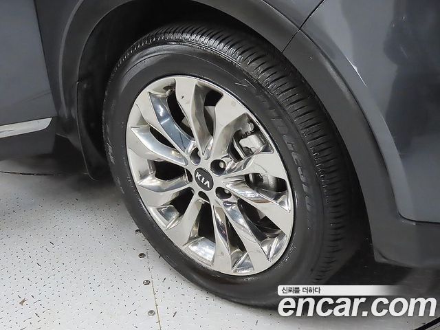 Kia Sorento 2018 — photo 5