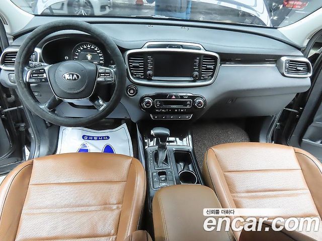 Kia Sorento 2018 — photo 7