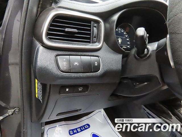 Kia Sorento 2018 — photo 12