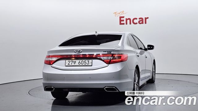 Hyundai Grandeur 2015 — photo 4