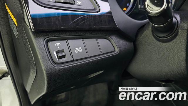 Hyundai Grandeur 2015 — photo 17
