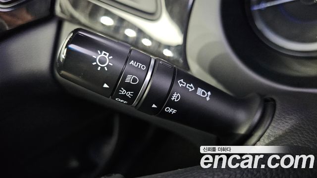 Hyundai Grandeur 2015 — photo 18