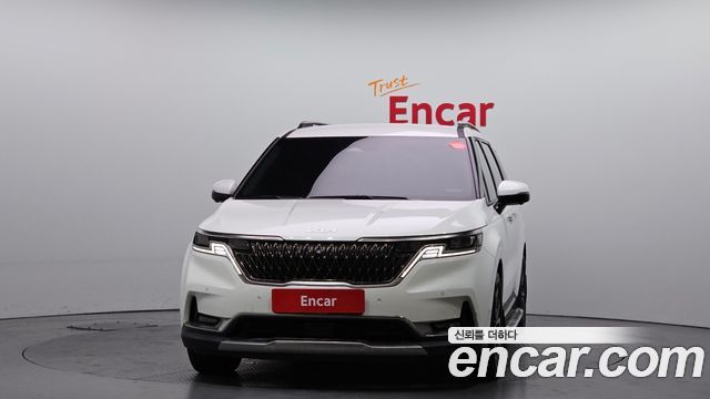 Kia Canival 2023 — photo 3