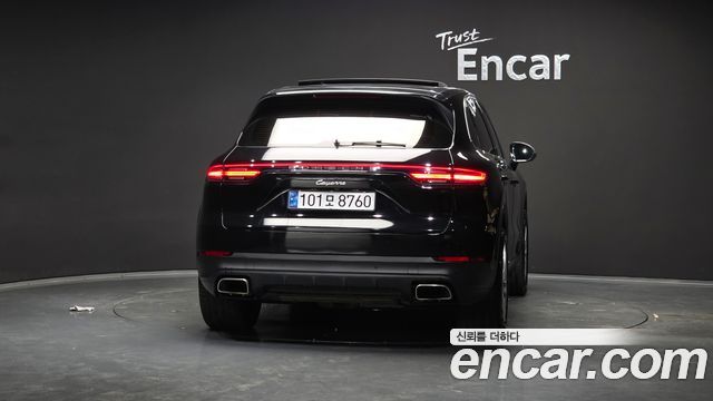 Porsche Cayenne 2019 — photo 4