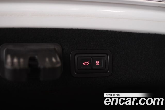 Audi A6 2016 — photo 12