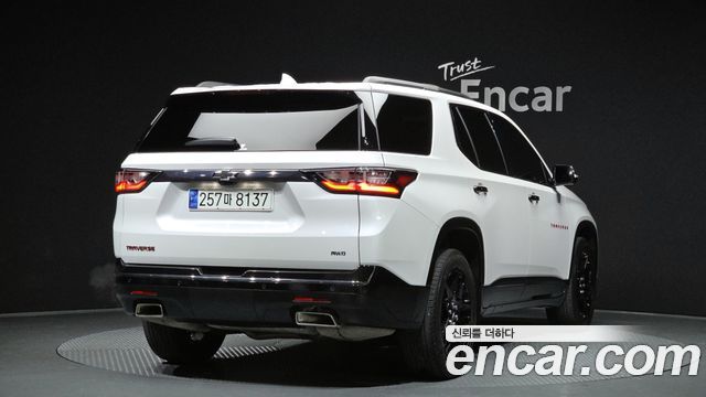 Chevrolet Korea Traverse 2021 — photo 2
